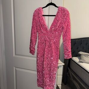 Elegant Pink Sequin Dress